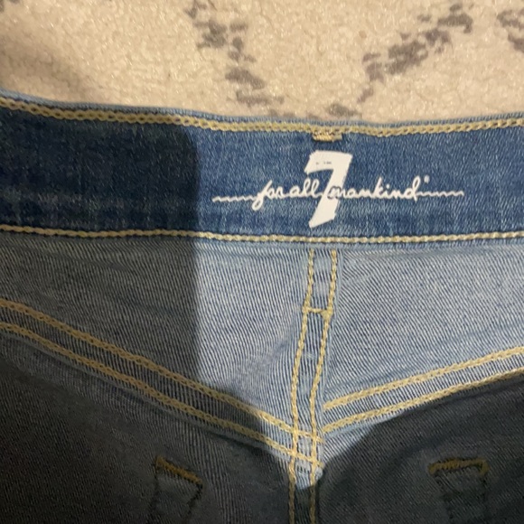 7 for all Mankind Denim Shorts - Picture 2 of 4